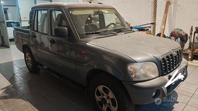 Pickup Mahindra Goa 2.5 TD
