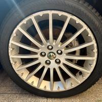 Gomme Yokohama 4 stagioni 215/45 R17 91W