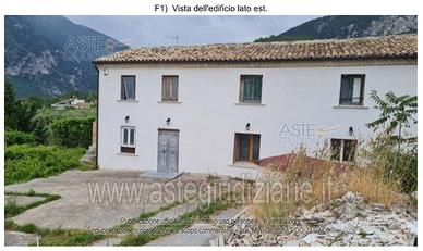 Stabile/Palazzo Castiglione a Casauria [A4322932]