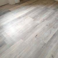 Gres porcellanato effetto legno