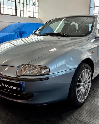 Alfa Romeo 147 1.6i 16V Twin Spark 3p. Distinctive