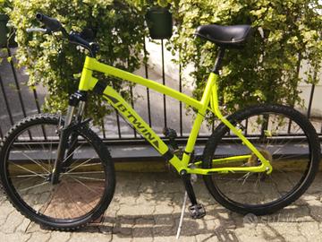 bicicletta mountain bike