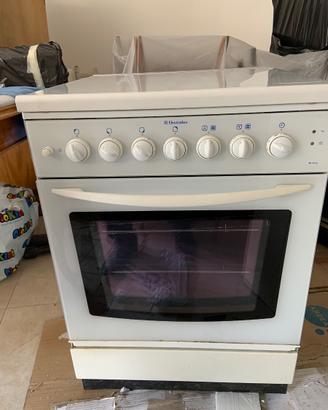 Cucina Electrolux