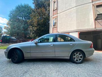 Mercedes 2004 con 56.000 km