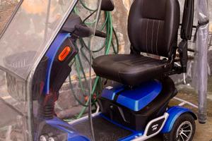 scooter elettrico per anziani e disabili