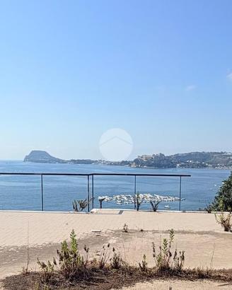 CASA INDIPENDENTE A POZZUOLI