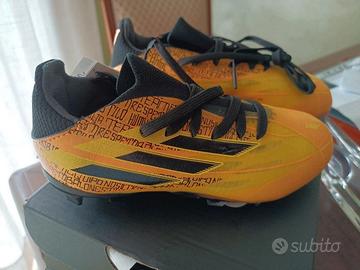 Adidas Scarpe e calze da calcio speedflow Messi,
