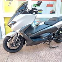 Yamaha TMAX 530