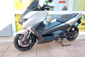 Yamaha TMAX 530