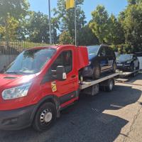 Ford Transit carroattrezzi 