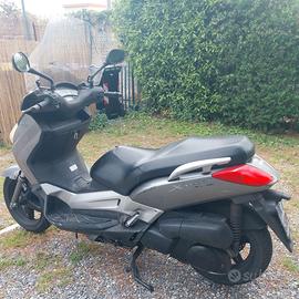 X max 250 Yamaha