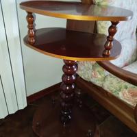 tavolinetto portaoggetti 