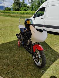 Honda Cbr 250 R solo pista