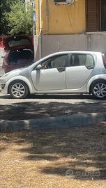 Smart Forfour 1005 diesel automatica