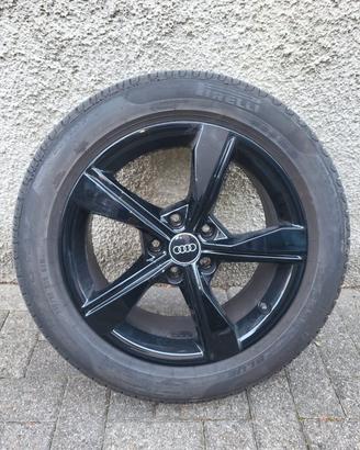 cerchi originali audi R17 + due treni gomme
