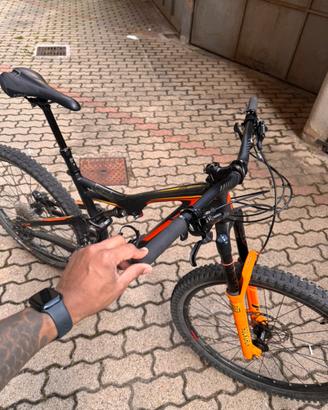 Specialized Stumpjumper FSR 29-2018