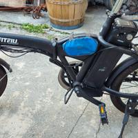 Bici elettrica tipo graziella