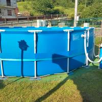 Piscina esterna Intex