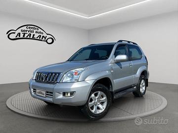 TOYOTA - Land Cruiser - 3.0 D-4D 166CV 6 MARCE 16V