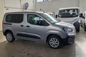 Fiat DOBLO' COMBI 5 posti