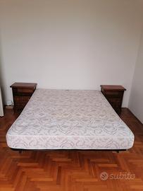 materasso matrimoniale, rete e 2 comodini