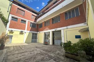 LABORATORIO A SETTIMO MILANESE