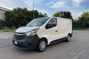 Vivaro 2016 autocarro privato senza iva