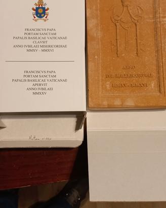 mattone porta santa  Francesco /Leone 