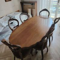 Tavolo vintage e 6 sedie in legno