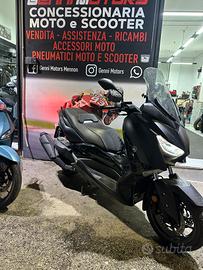 Yamaha X Max 400