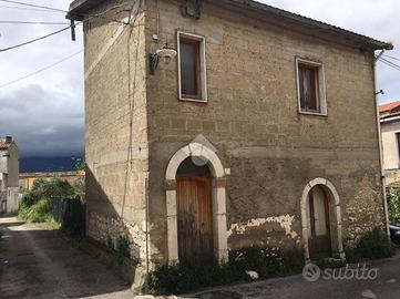 CASA INDIPENDENTE A MONTESARCHIO
