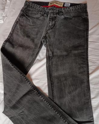 jeans da uomo taglia 46 dritti nuovi mai usati