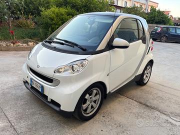 Smart ForTwo 1000 52 kW coupé pure