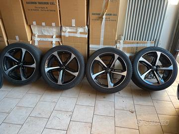 4 cerchi in lega originali Audi Q7 SQ7 + 4 gomme