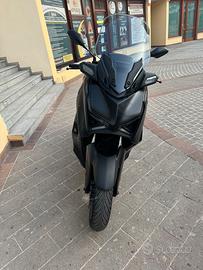 Yamaha X-Max 125 - 2024