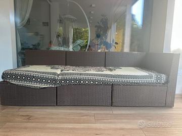 Divanetto componibile in rattan da giardino