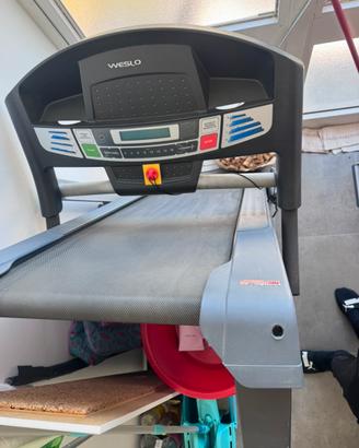 Tapis roulant WESLO cadence