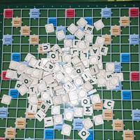 Scrable gioco da tavolo societa