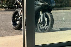 Ducati 848 evo dark