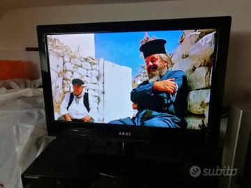 TV AKAI 19