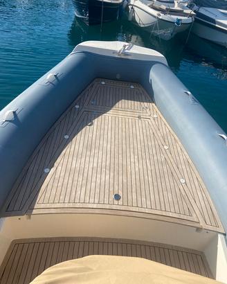 Gommone Led 750