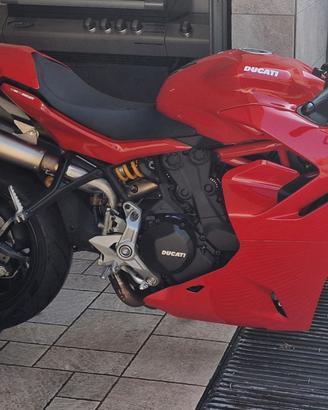 Ducati Supersport 950S