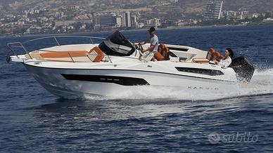 Karnic SL742 con Beaked Whale 225cv (NEW 2026)