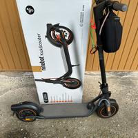 monopattino elettrico ninebot segway F40I