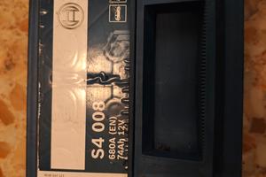 Bosch S4 008 Batteria per Auto 74 A/h - 680 A