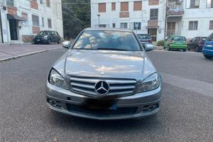 Mercedes-benz c220