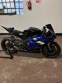 Yamaha YZF R6 - 2006