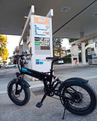 Fatbike Bicicletta elettrica 
