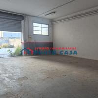 PRESSI VIA LIBICA - Magazzino di 75 mq ca. + 150 m