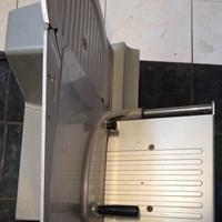 affettatrice 220 volt